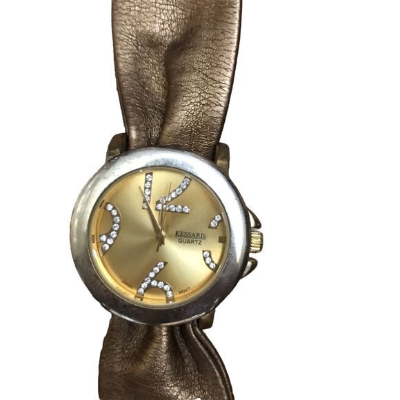 Lot‎ Of 1 Ladies Vintage Kessaris Watch With 2 Interchangeable ￼Bands Black Gold - Picture 1 of 3